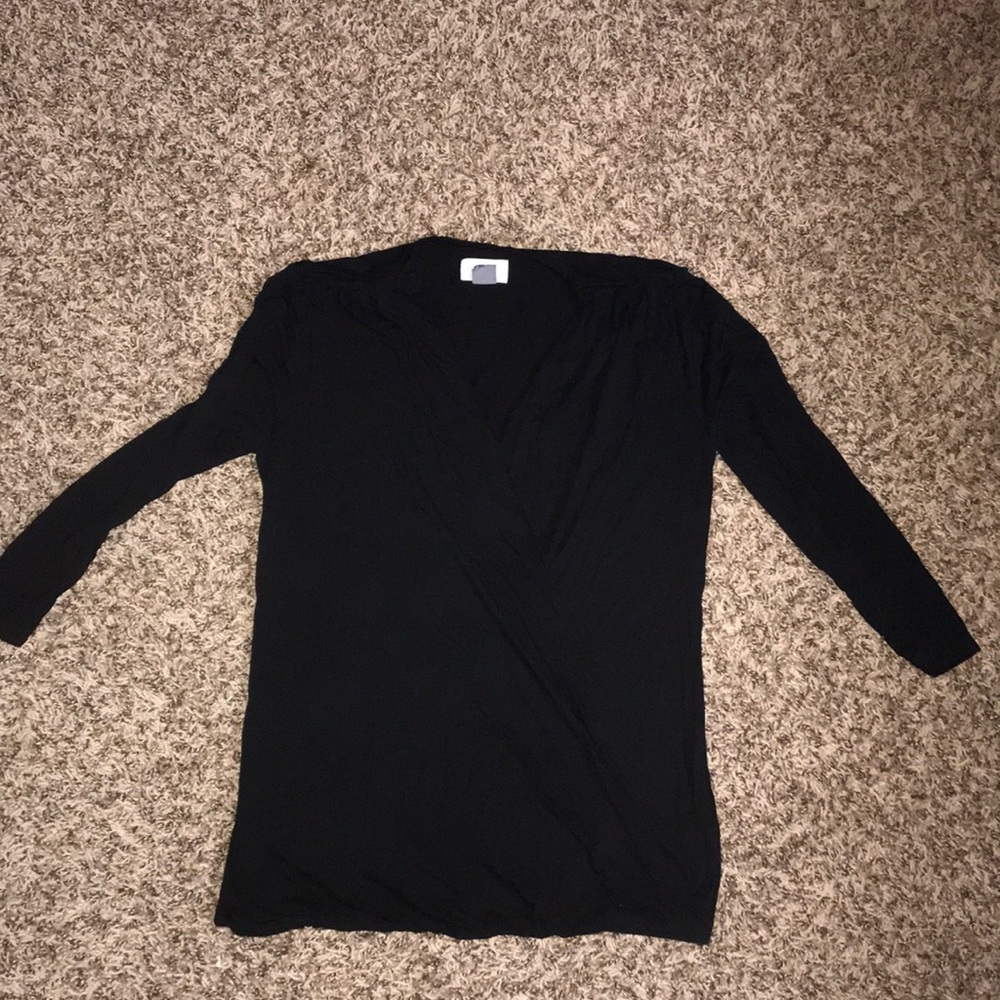 Black simple blouse